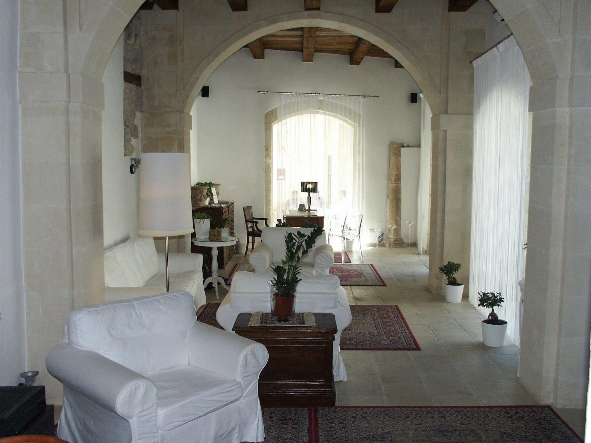 La Via Della Giudecca Bed & Breakfast Syracuse Ngoại thất bức ảnh