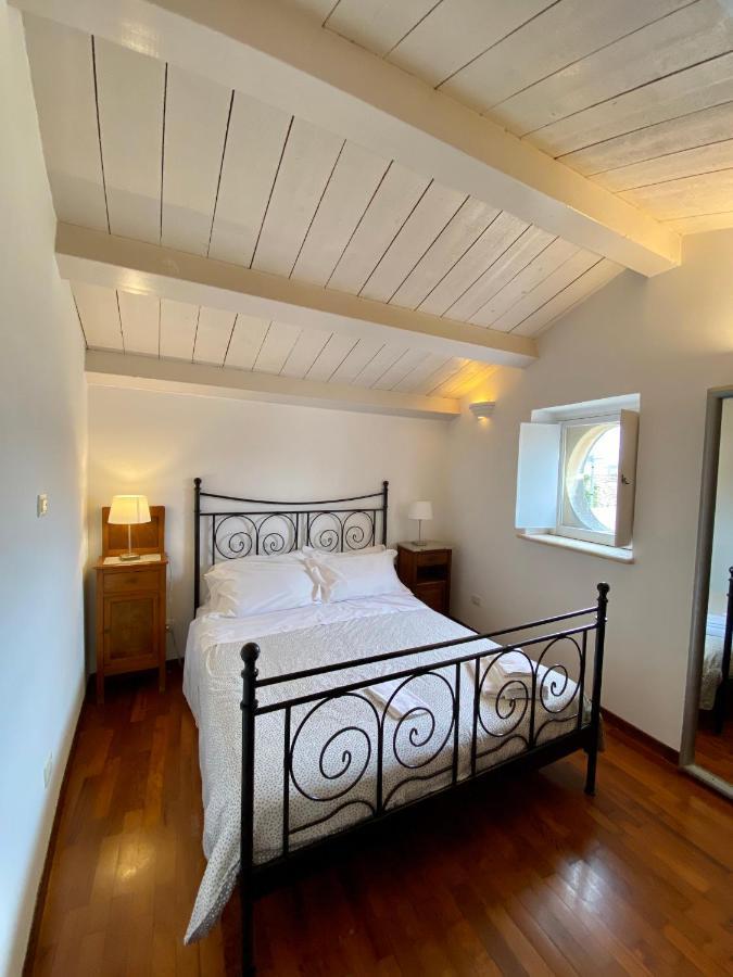 La Via Della Giudecca Bed & Breakfast Syracuse Ngoại thất bức ảnh